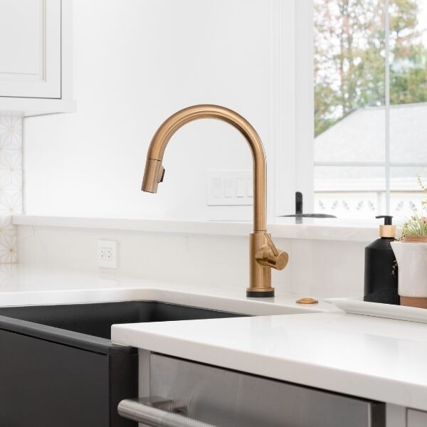 4 Things To Know When Installing a Farmhouse Kitchen Sink